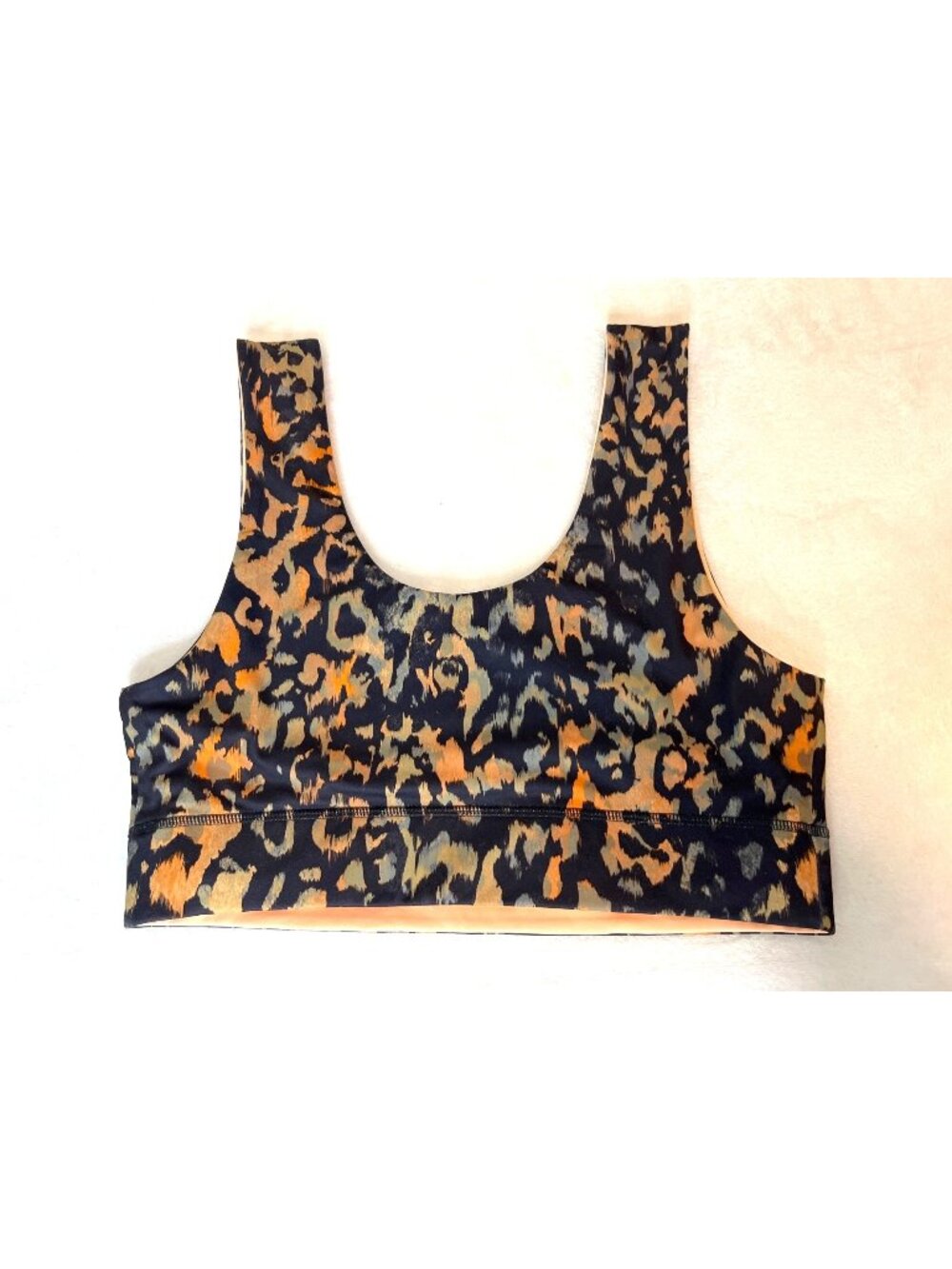 Fabletics Harlow Reversible Midi Sports Bra Leopard/Peach Small